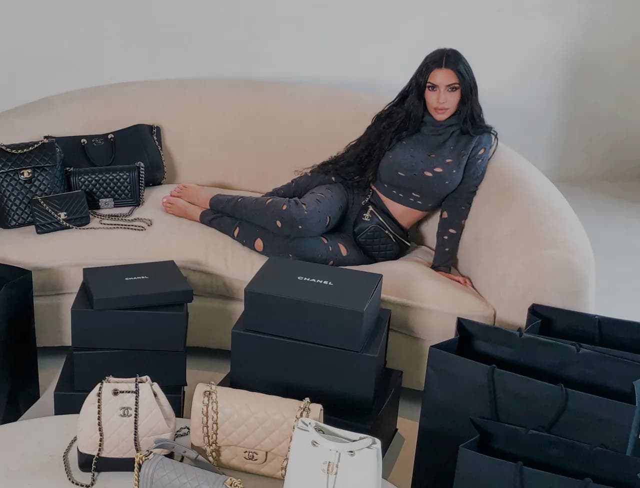 Giveaway Kim Kardashian: Prawda o konkursach i ukryte cele